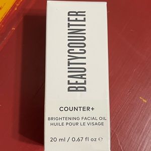 BeautyCounter Brightening Facial Oil. NWOT. Never opened